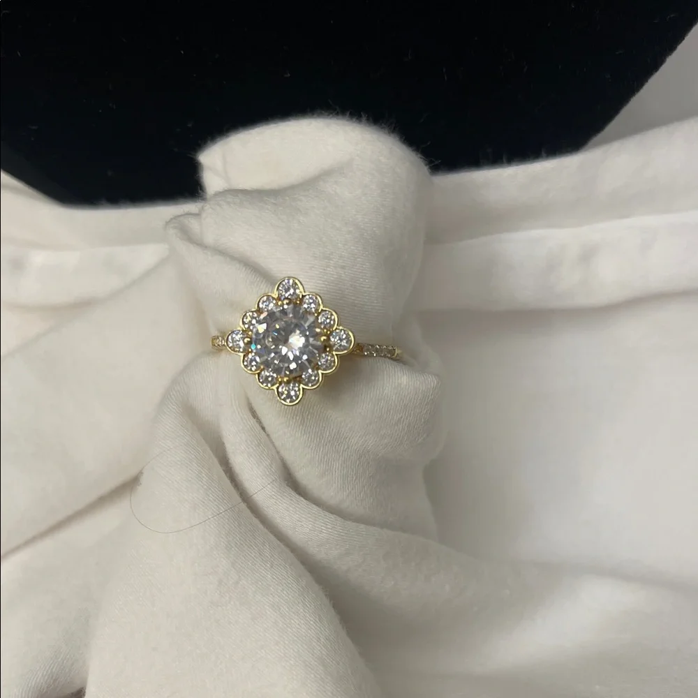 Sterling 925 Ring NWOT Gold and Rhinestone Size 10.75
